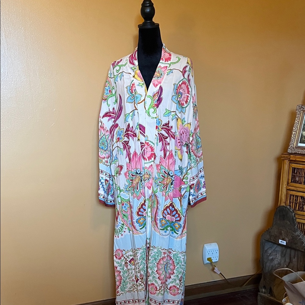 ZARA!!  Long Oriental Kimono Robe — Pink, Teal, Cream